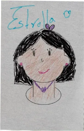 Retrato dibujado de una niña de cabello negro con una mariposa morada